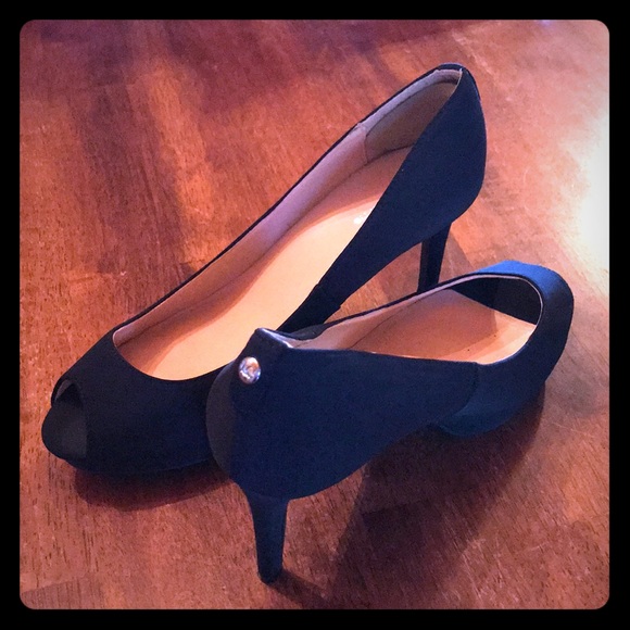 Liz Claiborne Shoes - Liz Claiborne Black Open Toe High Heel Pump 8.5